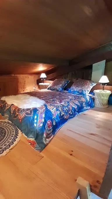 Petit Chalet Authentique La Blonniere France